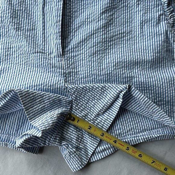 J.Crew Seersucker Pinstripe Shorts Sz 4 Ruffles - Picture 4 of 8